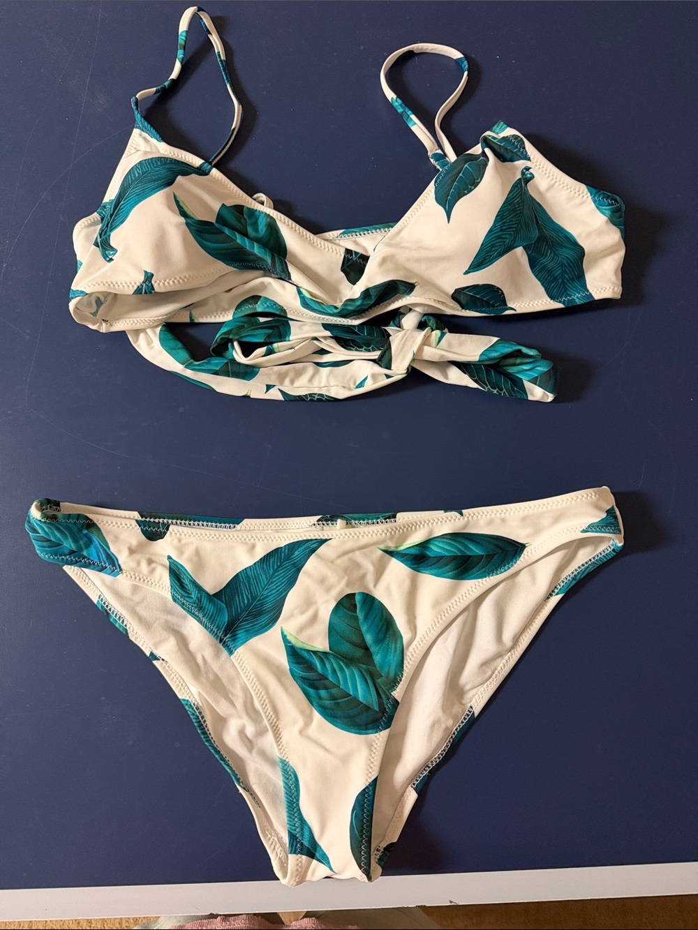 Cupshe White Bikini Set with Teal Tropical Leaf Print
